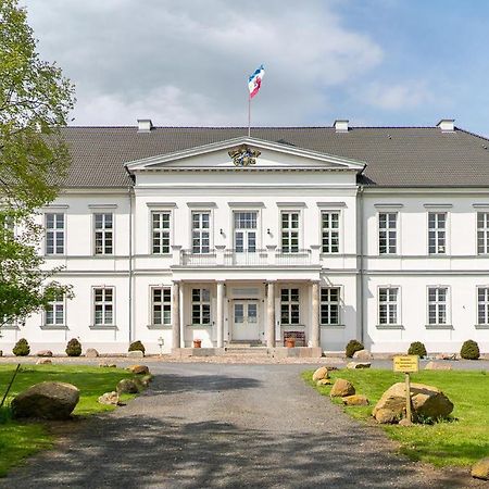Gutshaus Gross Helle Apartment Mölln Екстериор снимка