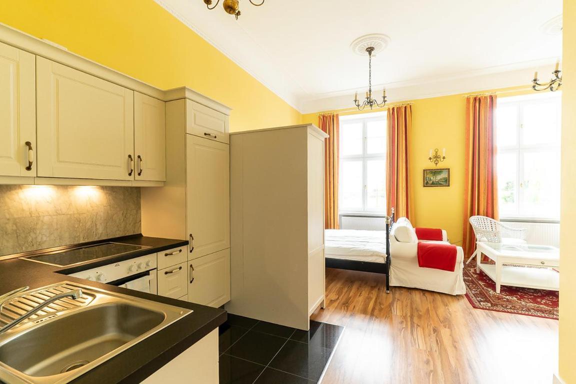 Gutshaus Gross Helle Apartment Mölln Екстериор снимка
