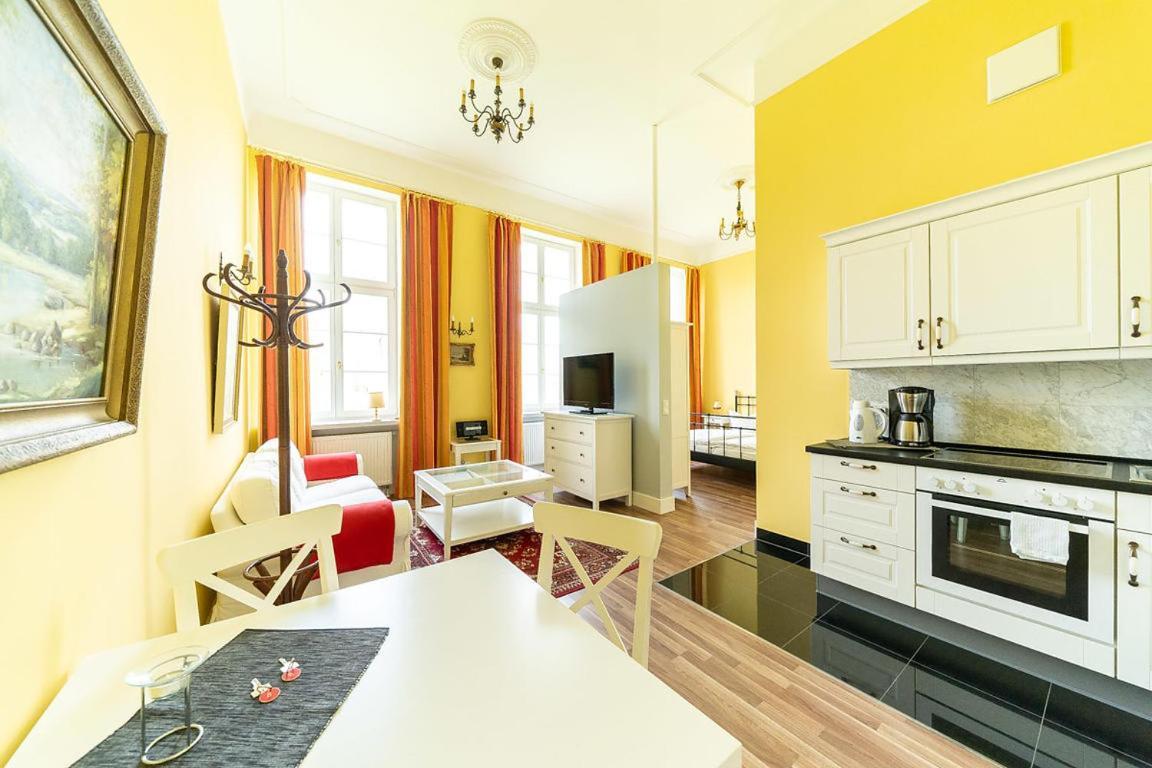 Gutshaus Gross Helle Apartment Mölln Екстериор снимка